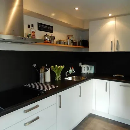 Holiday home In With Garden *