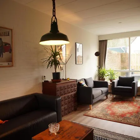 In With Garden Holiday home Noordwijkerhout