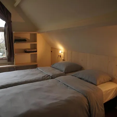 Holiday home In With Garden Noordwijkerhout